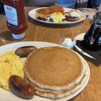 Jack's Restaurant & Bar - 2x2x2 & EGGS BENEDICT - Breakfast & Brunch Near Me - Newark, California Jack's Restaurant & Bar - 2x2x2 & EGGS BENEDICT - Breakfast & Brunch Near Me - Newark, California