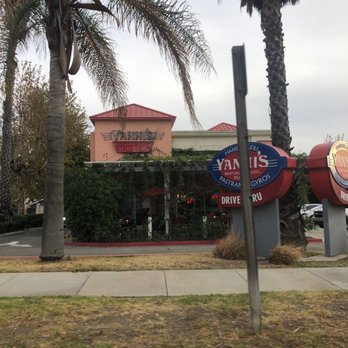 Yanni's Best Charbroiled - Store Front - Burgers Near Me - Fillmore, California Yanni's Best Charbroiled - Store Front - Burgers Near Me - Fillmore, California