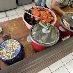 Suculenta Tamalería - Inside - making fresh mole