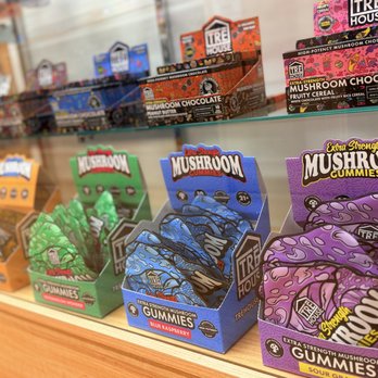 Zenhop - Mushroom gummies and chocolate products displayed inside Zenhop Smoke Shop in Gresham, Oregon. - Vape Shops Near Me - Gresham, Oregon Zenhop - Mushroom gummies and chocolate products displayed inside Zenhop Smoke Shop in Gresham, Oregon. - Vape Shops Near Me - Gresham, Oregon