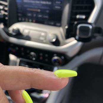 Veda Nail Spa - He didn't file the acrylic down, now my nails look like yellow lumps - Nail Salons Near Me - Charleston, South Carolina