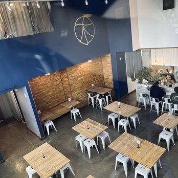 Momo Cafe - Cute dinning area next door with lunch items - Desserts Near Me - Atlanta, Georgia