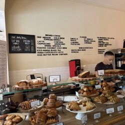 Hudson Roastery - Menu and pastries