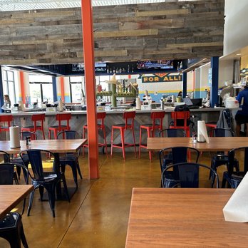 Mojo's Tacos - Tollgate - Open airy dining. - Tacos Near Me - Thompson's Station, Tennessee Mojo's Tacos - Tollgate - Open airy dining. - Tacos Near Me - Thompson's Station, Tennessee