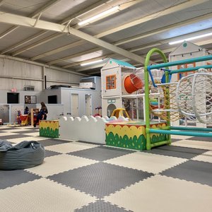 SAMMONS PARK GOLF COURSE Updated November 2024 2727 W Adams Ave