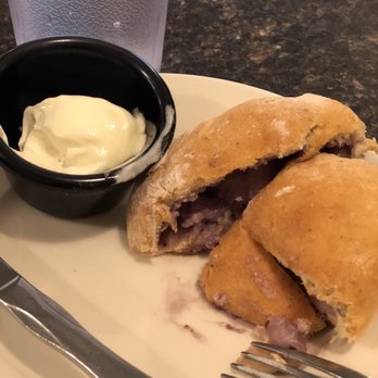 The Ettlin's Cafe - Cafes Near Me - New Prague, Minnesota
