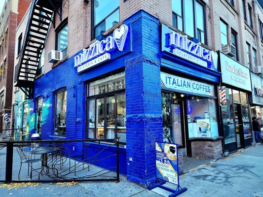 Mizzica Gelateria & Cafe by null