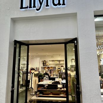 Lilyful - Mar 13, 2024 - Women's Clothing Near Me - Las Vegas, Nevada Lilyful - Mar 13, 2024 - Women's Clothing Near Me - Las Vegas, Nevada