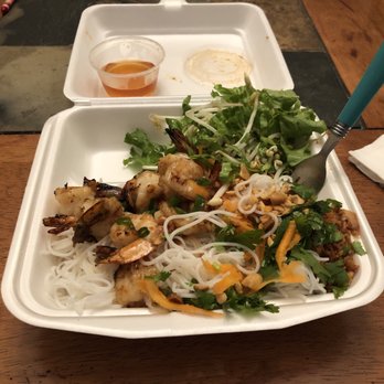 Pho Tai - Charbroiled shrimp vermicelli - Vietnamese Near Me - Galveston, Texas Pho Tai - Charbroiled shrimp vermicelli - Vietnamese Near Me - Galveston, Texas
