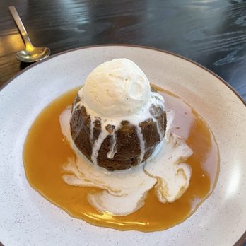 Gordon Ramsay Hell's Kitchen - Sticky toffee pudding - Desserts Near Me - Washington, DC, District of Columbia Gordon Ramsay Hell's Kitchen - Sticky toffee pudding - Desserts Near Me - Washington, DC, District of Columbia