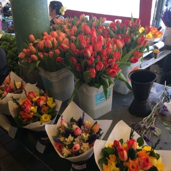 Pike Place Flowers - Florists Near Me - Seattle, Washington Pike Place Flowers - Florists Near Me - Seattle, Washington