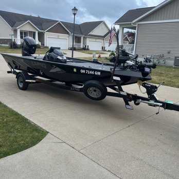 Buckeye Sports Center - Boat Dealers Near Me - Peninsula, Ohio Buckeye Sports Center - Boat Dealers Near Me - Peninsula, Ohio