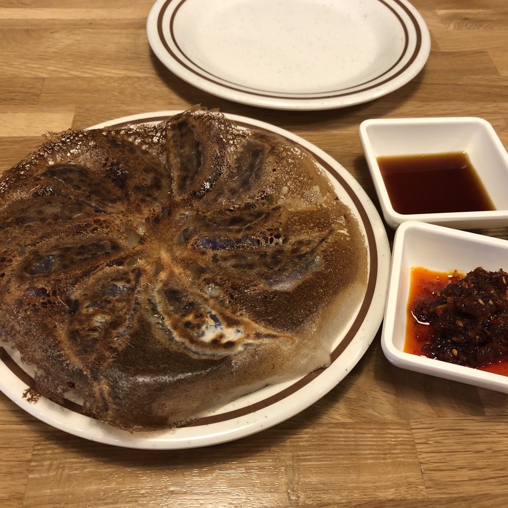 Circle Noodle - Purple Kari Kari Gyoza with dipping sauces - Japanese Near Me - Roswell, Georgia