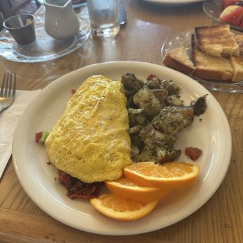Inn Kensington - Breakfast & Brunch Near Me - Kensington, California Inn Kensington - Breakfast & Brunch Near Me - Kensington, California