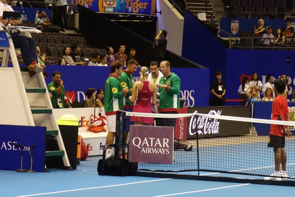 Singapore Indoor Stadium by null