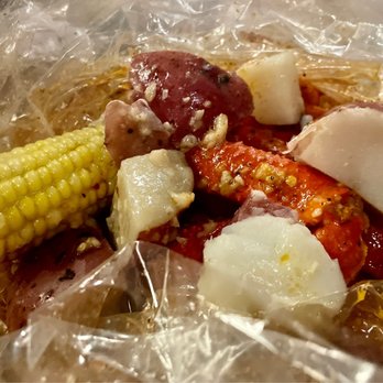 theBoil - Combo Shrimp & Snow Crab - Queen Combo - Cajun/Creole Near Me - New York, New York theBoil - Combo Shrimp & Snow Crab - Queen Combo - Cajun/Creole Near Me - New York, New York