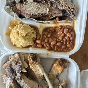 Bo Daddy’s BBQ - 2 meat combo w/ Brisket, Mac N Cheese, Baked Beans, Baby Back Ribs - Barbeque Near Me - Los Angeles, California