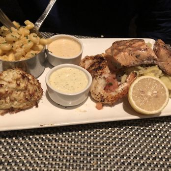 Bristol Seafood Grill - Mixed grill with lobster Mac and cheese - Seafood Near Me - O'Fallon, Missouri