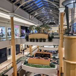 Somerset Collection - In Somerset Collection Mall
