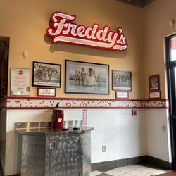 Freddy's Frozen Custard & Steakburgers