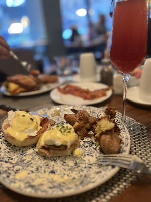 Cochon Volant Brasserie by null