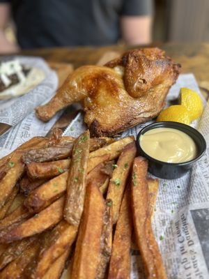 Short North Pint House by null