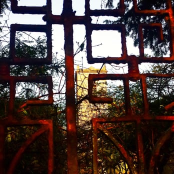 St Anne's Park - The walled garden... - Parks Near Me - Dublin, D