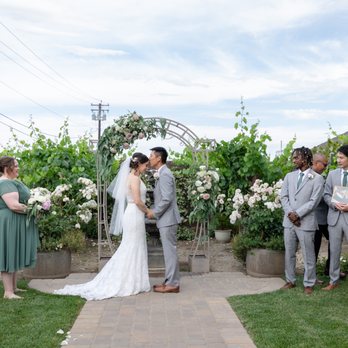 Scribner Bend Vineyards - Venues & Event Spaces Near Me - Sacramento, California