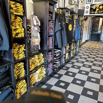 Sun Studio - Gift shop - Museums Near Me - Memphis, Tennessee Sun Studio - Gift shop - Museums Near Me - Memphis, Tennessee