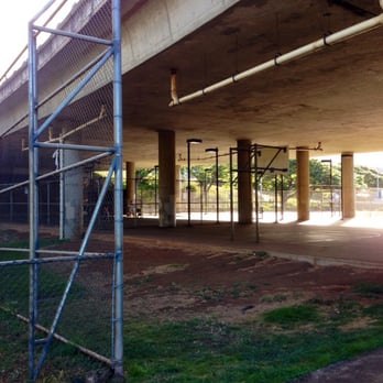 Moanalua Community Park - Tennis courts in back. - Parks Near Me - Honolulu, Hawaii