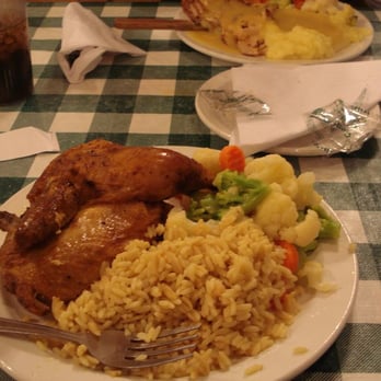 Pine Country Restaurant - Chicken dinner - Breakfast & Brunch Near Me - Williams, Arizona