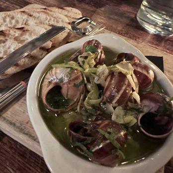 Vintage Wine Bar - Escargot - Wine Bars Near Me - Philadelphia, Pennsylvania Vintage Wine Bar - Escargot - Wine Bars Near Me - Philadelphia, Pennsylvania