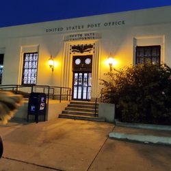 US Post Office - Front of post office