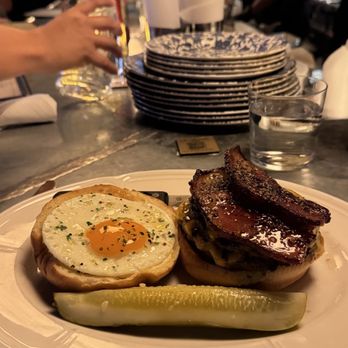 Au Cheval - Single Cheeseburger with egg and bacon - Bars Near Me - Chicago, Illinois Au Cheval - Single Cheeseburger with egg and bacon - Bars Near Me - Chicago, Illinois