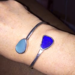 Silverstorm Art Studio - Had 4 of these made for my sister and 2 cousins. All exactly the same with our grandparent's Sea Glass! Sentimental!!