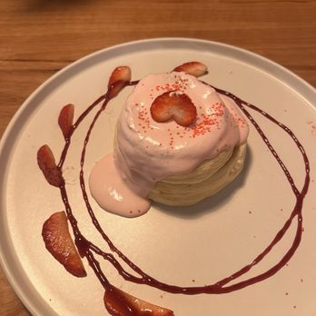 Blossom Cafe - Soufflé Pancakes - Asian Fusion Near Me - Simsbury, Connecticut