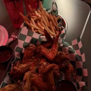 Unc's Pizza - Wings and fries - Pizza Near Me - Detroit, Michigan Unc's Pizza - Wings and fries - Pizza Near Me - Detroit, Michigan
