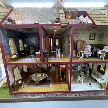 The Miniature Engineering Craftsmanship Museum - Museums Near Me - Carlsbad, California The Miniature Engineering Craftsmanship Museum - Museums Near Me - Carlsbad, California