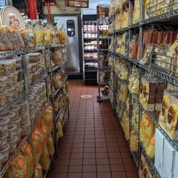 a grocery store aisle