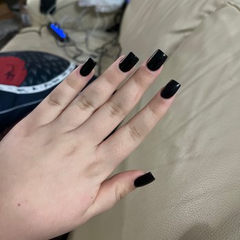 Daisy Nails - New updated nails - Nail Salons Near Me - Lancaster, California