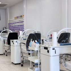 Moshi Nail Spa & Lashes - Our new nail salon