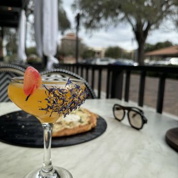 Mangoni - Peach Bellini - Pizza Near Me - Winter Garden, Florida