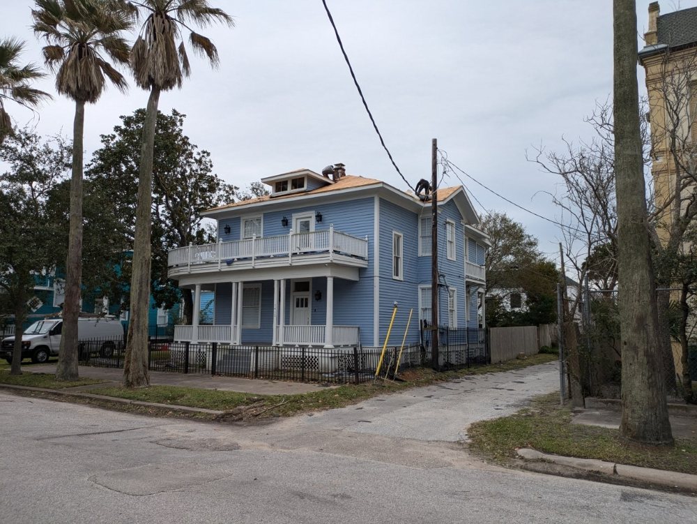 Slide of Gideons Pro Renovations