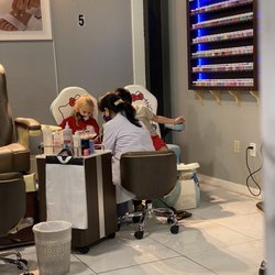 CNT Nails & Spa