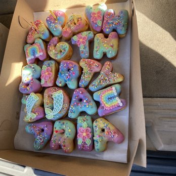 Simone's Donuts - Happy 6th birthday Mariah - Donuts Near Me - Long Beach, California Simone's Donuts - Happy 6th birthday Mariah - Donuts Near Me - Long Beach, California