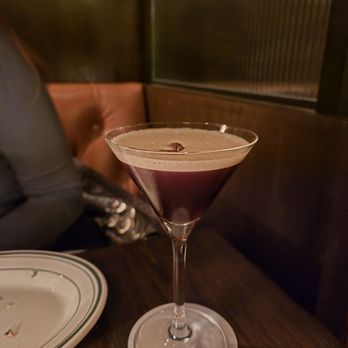 GUS’ SIP AND DIP - Updated March 2025 - 72 Photos & 23 Reviews - 51 W