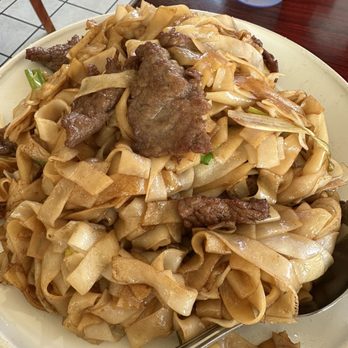 Ruby BBQ Food - Chow Fun no Bean Sprouts - Barbeque Near Me - El Monte, California