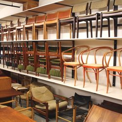 SAASAAN - I have chairs.