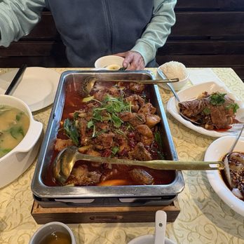 China Lounge - Delicious Chinese new year meal! 猪肚豌豆汤是必点 很棒！ 还送了我们凉粉 量也非常大 - Chinese Near Me - San Ramon, California