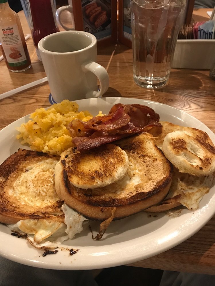 CRACKER BARREL OLD COUNTRY STORE 46 Photos & 108 Reviews American